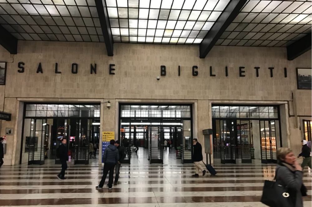 Treni, l'analisi di Baccelli: l'11% in Toscana arriva in ritardo di 5 minuti